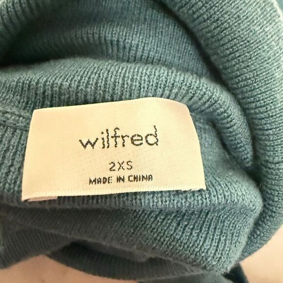 BNWOT Aritzia Wilfred Rebecca Turtleneck - size xxs - Picture 4 of 5